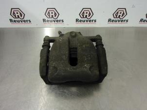 Used Front brake calliper, right Renault Kangoo Express (FW) 1.5 dCi 105 FAP Price € 30,00 Margin scheme offered by Autorecycling Reuvers B.V.
