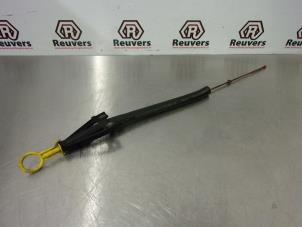 Used Oil dipstick Renault Kangoo Express (FW) 1.5 dCi 105 FAP Price € 15,00 Margin scheme offered by Autorecycling Reuvers B.V.