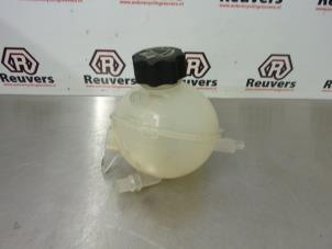 Used Expansion vessel Citroen C4 Picasso (UD/UE/UF) 1.6 HDiF 16V 110 Price € 20,00 Margin scheme offered by Autorecycling Reuvers B.V.