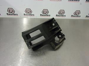 Used Rear bumper bracket, right Citroen C4 Picasso (UD/UE/UF) 1.6 HDiF 16V 110 Price € 15,00 Margin scheme offered by Autorecycling Reuvers B.V.