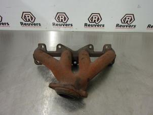 Used Exhaust manifold Renault Twingo II (CN) 1.2 Price € 30,00 Margin scheme offered by Autorecycling Reuvers B.V.