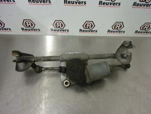 Used Wiper motor + mechanism Toyota Yaris Price € 40,00 Margin scheme offered by Autorecycling Reuvers B.V.