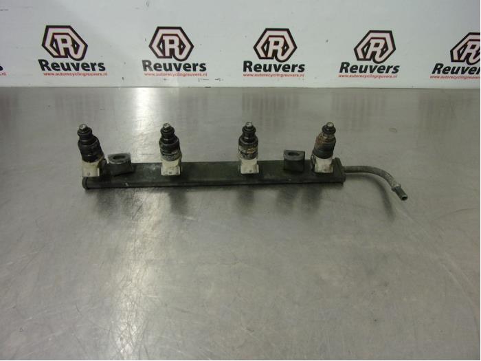 Fuel injector nozzle Mitsubishi Colt 1.5 16V - MR988977 4A91 SIEMENS DEKA