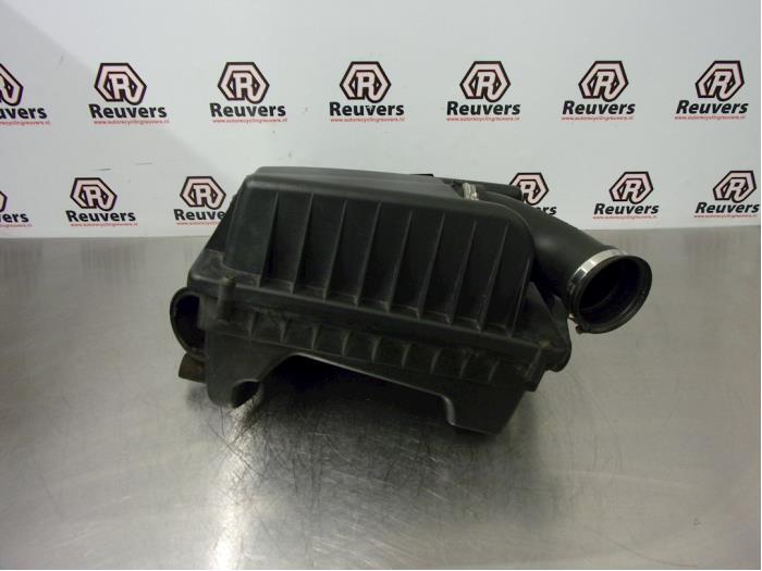 Begagnade Luftfilterhus Opel Astra H GTC (L08) 1.4 16V Twinport Pris € 25,00 Marginaltabell erbjuds av Autorecycling Reuvers B.V.