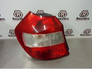 Used Taillight, left BMW 1 serie (E87/87N) 118d 16V Price € 30,00 Margin scheme offered by Autorecycling Reuvers B.V.