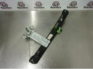 Used Rear door window mechanism 4-door, right BMW 1 serie (E87/87N) 118d 16V Price € 20,00 Margin scheme offered by Autorecycling Reuvers B.V.