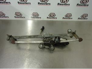 Used Wiper motor + mechanism Opel Vectra C Caravan 1.8 16V Price € 40,00 Margin scheme offered by Autorecycling Reuvers B.V.