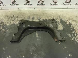 Used Subframe Renault Clio III (BR/CR) 1.2 16V 75 Price € 40,00 Margin scheme offered by Autorecycling Reuvers B.V.