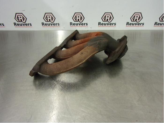 Gebrauchte Abgaskrümmer Renault Clio III (BR/CR) 1.2 16V 75 Preis € 40,00 Margenregelung angeboten von Autorecycling Reuvers B.V.