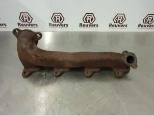 Used Exhaust manifold Toyota Avensis (T25/B1B) 2.2 D-4D 16V Price € 40,00 Margin scheme offered by Autorecycling Reuvers B.V.
