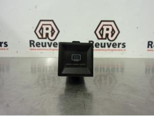 Used Rear window heating switch Volkswagen Transporter T5 1.9 TDi Price € 10,00 Margin scheme offered by Autorecycling Reuvers B.V.