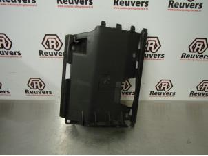 Used Rear bumper bracket, right Volkswagen Transporter T5 1.9 TDi Price € 10,00 Margin scheme offered by Autorecycling Reuvers B.V.