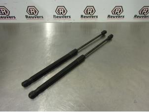 Used Set of tailgate gas struts Seat Altea XL (5P5) 1.9 TDI Price € 20,00 Margin scheme offered by Autorecycling Reuvers B.V.