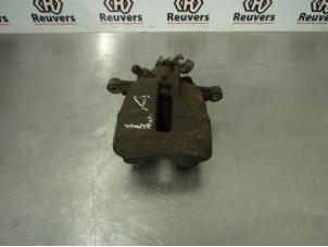 Used Rear brake calliper, left Volkswagen Transporter T5 1.9 TDi Price € 40,00 Margin scheme offered by Autorecycling Reuvers B.V.
