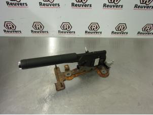 Used Parking brake lever Peugeot 207/207+ (WA/WC/WM) 1.6 16V Price € 20,00 Margin scheme offered by Autorecycling Reuvers B.V.