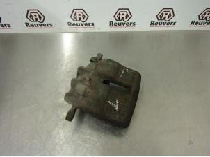 Used Front brake calliper, left Fiat Scudo (270) 2.0 D Multijet Price € 35,00 Margin scheme offered by Autorecycling Reuvers B.V.