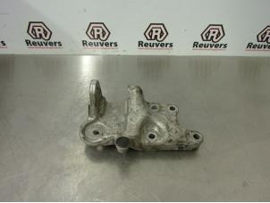Used Engine mount Fiat Scudo (270) 2.0 D Multijet Price € 25,00 Margin scheme offered by Autorecycling Reuvers B.V.