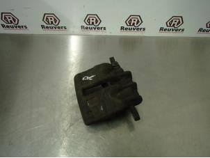 Used Front brake calliper, right Fiat Scudo (270) 2.0 D Multijet Price € 35,00 Margin scheme offered by Autorecycling Reuvers B.V.