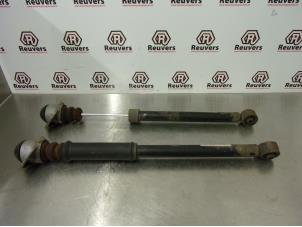 Used Shock absorber kit Seat Ibiza IV (6J5) 1.9 TDI 90 Price € 25,00 Margin scheme offered by Autorecycling Reuvers B.V.