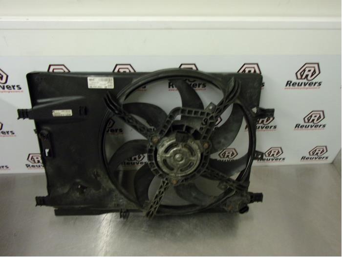 Fan motor Opel Corsa D 1.2 16V - 560961104