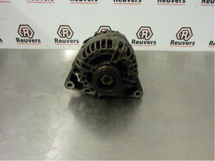 Dynamo från en Opel Corsa D 1.2 16V 2007