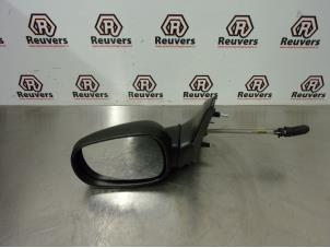 Used Wing mirror, left Renault Clio (B/C57/357/557/577) 1.4 Kat. Price € 20,00 Margin scheme offered by Autorecycling Reuvers B.V.