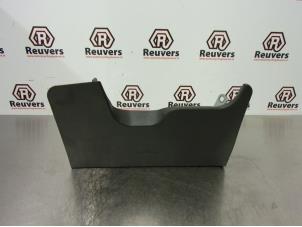Used Knee airbag, left Toyota Yaris II (P9) 1.4 D-4D Price € 50,00 Margin scheme offered by Autorecycling Reuvers B.V.