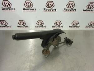 Used Parking brake lever Toyota Yaris II (P9) 1.4 D-4D Price € 20,00 Margin scheme offered by Autorecycling Reuvers B.V.