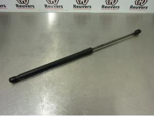 Used Bonnet gas strut, left Opel Astra H GTC (L08) 1.4 16V Twinport Price € 10,00 Margin scheme offered by Autorecycling Reuvers B.V.