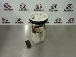 Used Electric fuel pump Volkswagen Fox (5Z) 1.2 Price € 35,00 Margin scheme offered by Autorecycling Reuvers B.V.