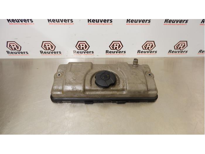 Gebrauchte Ventildeckel Citroen C3 (SC) 1.4 Preis € 35,00 Margenregelung angeboten von Autorecycling Reuvers B.V.