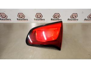 Used Tailgate reflector, right Citroen C3 (SC) 1.6 HDi 92 Price € 25,00 Margin scheme offered by Autorecycling Reuvers B.V.