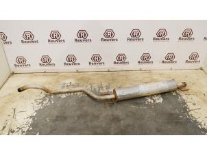 Used Exhaust middle silencer Opel Zafira (M75) 2.2 16V Direct Ecotec Price € 30,00 Margin scheme offered by Autorecycling Reuvers B.V.