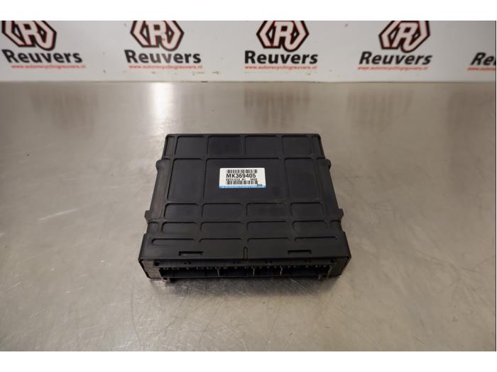 Usagé Ordinateur divers Mitsubishi Pajero Hardtop (V6/7) 3.2 DI-D 16V Prix € 50,00 Règlement à la marge proposé par Autorecycling Reuvers B.V.
