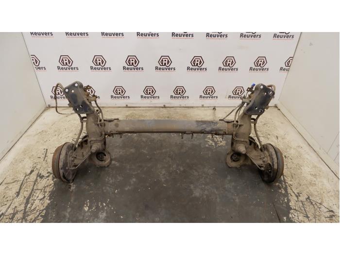 Gebrauchte Hinterachse Vorderradantrieb Peugeot 207 SW (WE/WU) 1.4 16V Vti Preis € 150,00 Margenregelung angeboten von Autorecycling Reuvers B.V.