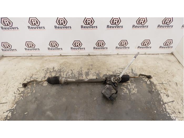Gebrauchte Lenkgetriebe Servo Mercedes B (W245) 2.0 B-180 CDI 16V Preis € 100,00 Margenregelung angeboten von Autorecycling Reuvers B.V.