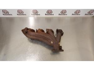 Used Exhaust manifold Mercedes B (W245,242) 2.0 B-180 CDI 16V Price € 35,00 Margin scheme offered by Autorecycling Reuvers B.V.