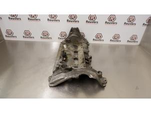 Ventildeckel van een Mercedes-Benz B (W245) 2.0 B-180 CDI 16V 2008