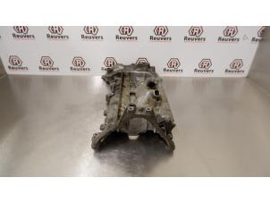 Ventildeckel van een Mercedes-Benz B (W245) 2.0 B-180 CDI 16V 2008