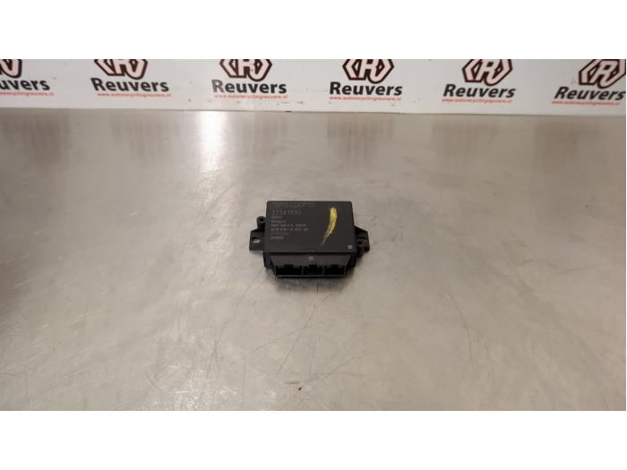 Begagnade PDC-modul Volvo V60 I (FW/GW) 1.6 T3 16V Pris € 40,00 Marginaltabell erbjuds av Autorecycling Reuvers B.V.