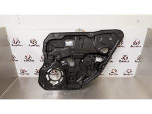 Used Rear door window mechanism 4-door, right Volvo V60 I (FW/GW) 1.6 T3 16V Price € 40,00 Margin scheme offered by Autorecycling Reuvers B.V.