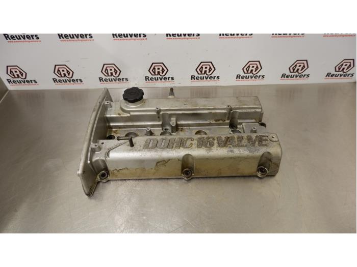 Gebrauchte Ventildeckel Kia Sorento I (JC) 2.4 16V Preis € 75,00 Margenregelung angeboten von Autorecycling Reuvers B.V.
