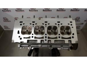 Used Cylinder head Renault Clio II (BB/CB) Price € 300,00 Margin scheme offered by Autorecycling Reuvers B.V.