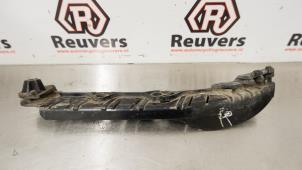 Used Front bumper bracket, right BMW 5 serie Touring (E61) 525d 24V Price € 10,00 Margin scheme offered by Autorecycling Reuvers B.V.