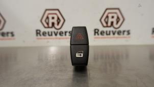 Used Panic lighting switch BMW 5 serie Touring (E61) 525d 24V Price € 15,00 Margin scheme offered by Autorecycling Reuvers B.V.