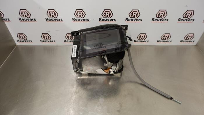 Gebrauchte Frontscheibenanzeige BMW 5 serie Touring (E61) 525d 24V Preis € 150,00 Margenregelung angeboten von Autorecycling Reuvers B.V.