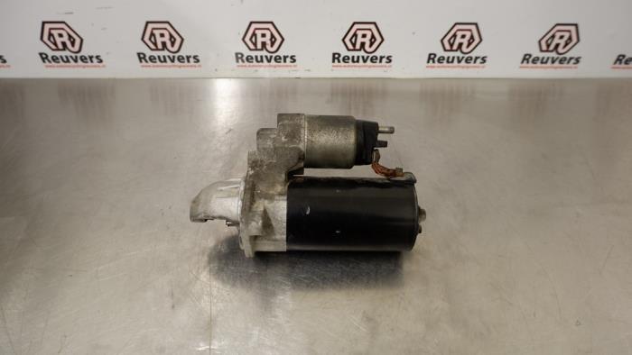 Gebrauchte Anlasser BMW 5 serie Touring (E61) 525d 24V Preis € 30,00 Margenregelung angeboten von Autorecycling Reuvers B.V.