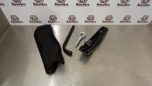 Used Tool set Opel Corsa D 1.2 16V Price € 25,00 Margin scheme offered by Autorecycling Reuvers B.V.