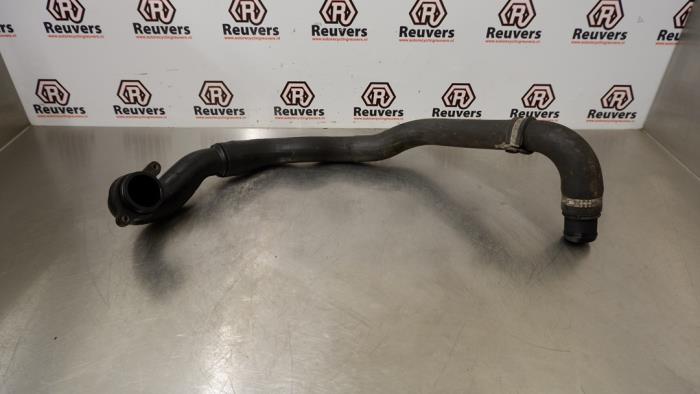 Gebrauchte Intercooler Rohr Opel Corsa D 1.3 CDTi 16V Ecotec Preis € 30,00 Margenregelung angeboten von Autorecycling Reuvers B.V.