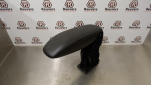 Used Armrest Citroen DS3 (SA) 1.6 e-HDi Price € 40,00 Margin scheme offered by Autorecycling Reuvers B.V.